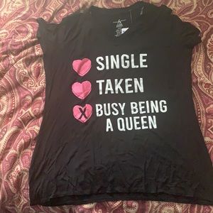 Black short sleeve T-shirt